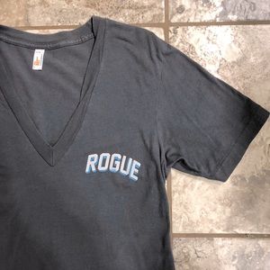 Ladies Rogue Fitness T-Shirt Deep V Gray